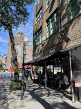 <b>A survey of 3,000 foodies from the web site datingadvice.com ranked the West Village the third best outdoor dining neighborhood in the country out of 150 for romantic meals.</b> Photo: Arundhati Kumar