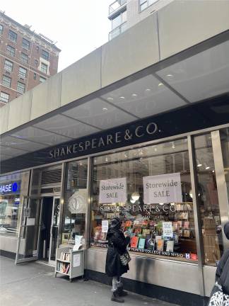 Shakespeare &amp; Co.’s Lexington Ave. store, located across from Hunter College, is closing next month.