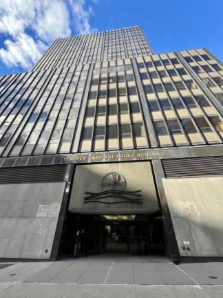 Catholic Archdiocese Agrees to Sell 1st Ave HQ for over 100M  