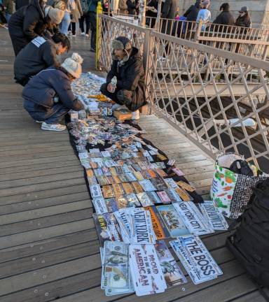 Dozens of Illegal Vendors— &amp; One Giant Ape—Reclaim Brooklyn Bridge from City