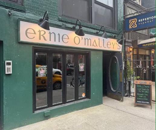 This new pub on East 27th Street, opened by Dubliner Joe Byrnes, houses a backroom museum to the Irish Troubles.