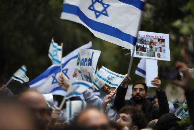 Rally in support of Isreal at Dag Hammarskjold Plaza near the UN. Photo: Alex Krales/THE CITY