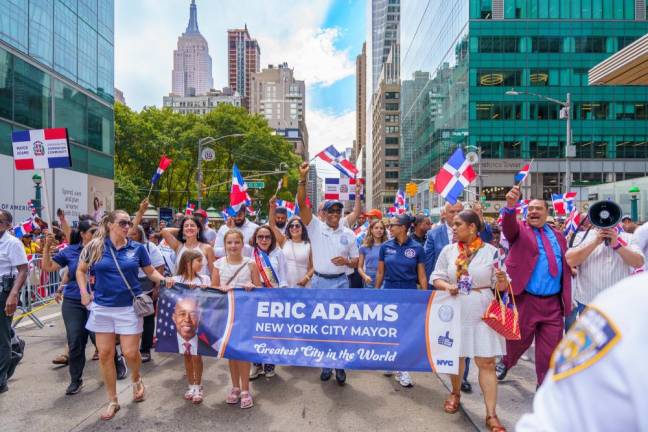 The Mayoral phalanx, with First Deputy NYPD Commissioner Tania Kinsela to Hizzoner’s left.