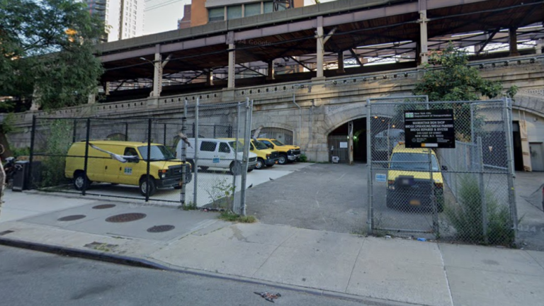 A DOT equipment depo next to Honey Locust Park, which sits under the Ed Koch Queensboro Bridge. Locals want to replace the depot with expanded park space.